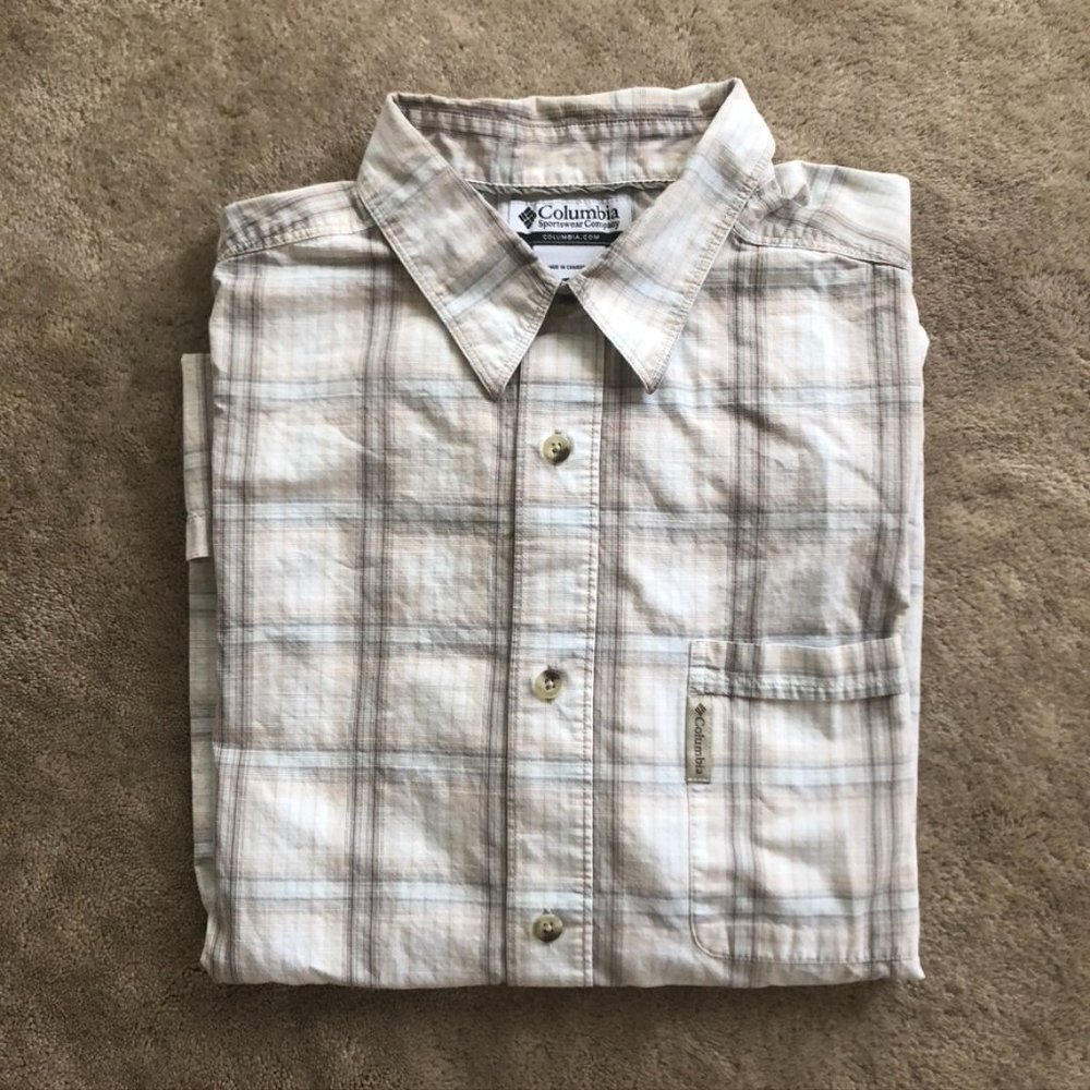 Columbia Beige Plaid Button-Down Collared Shirt